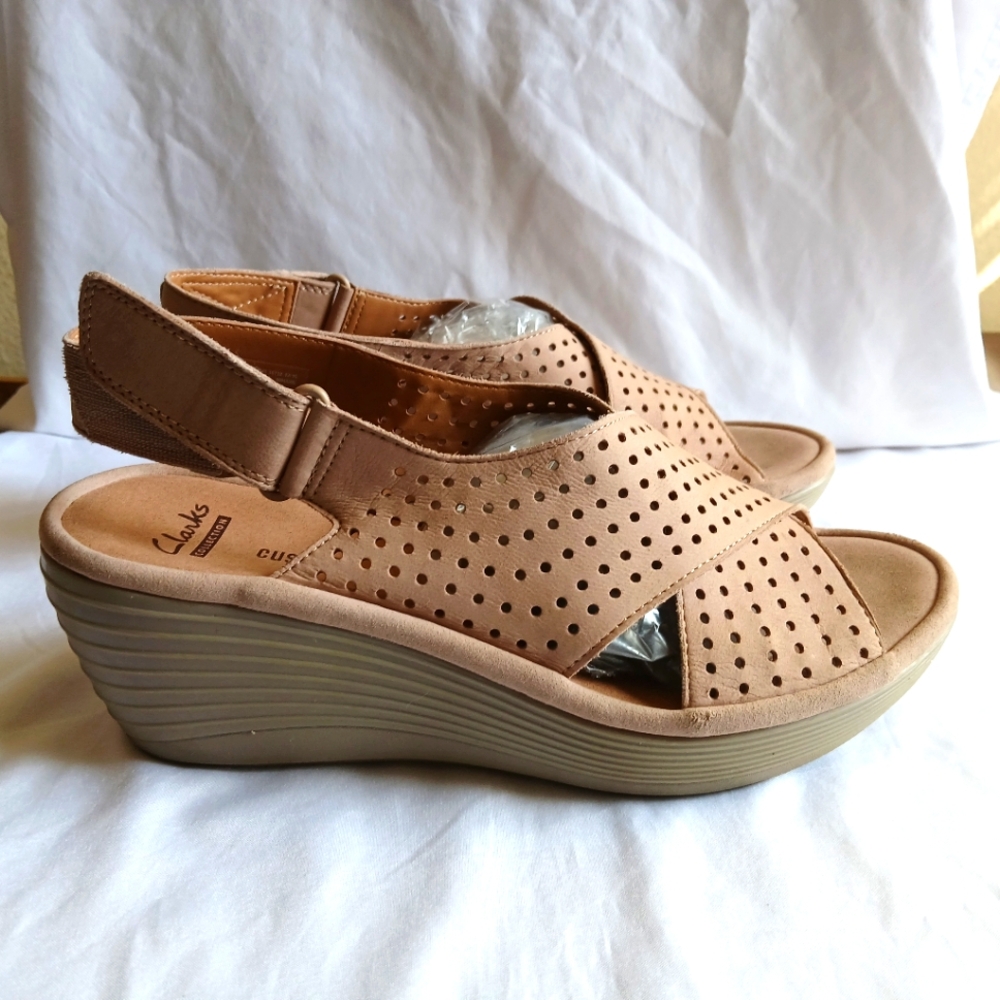 Clarks Collection Soft Cushion Comfort Wedge Sandals - Picture 2 of 6